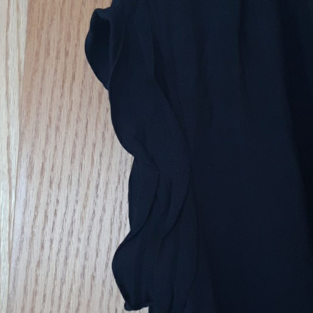 Max Studio Ruffle Black Top - Picture 3 of 4